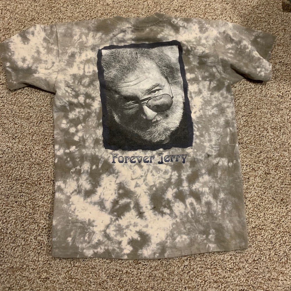 Forever Jerry Grateful Dead shirt